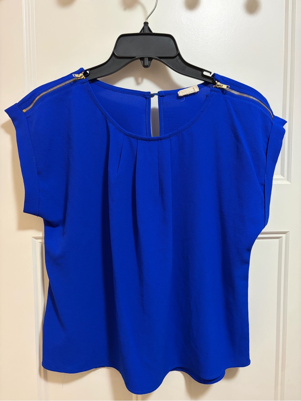 Avia Electric Blue Short Sleeve Blouse with Shoulder Zips